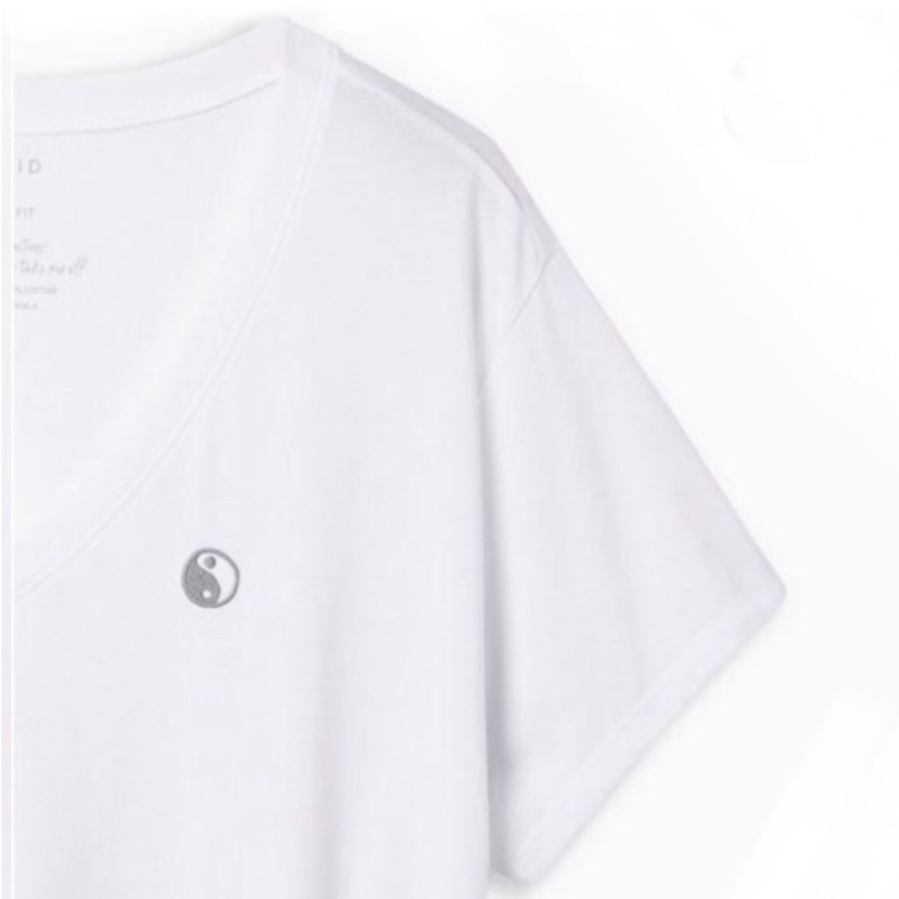 Torrid | Yin & Yang Embroidered T-shirt